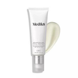 MEDIK8 Advanced Day Total Protect Age-Defying Moisturiser SPF 30 | 5* UVA Антивіковий денний зволожувальний крем із захистом SPF 30 та 5* UVA 50 мл P08783 фото