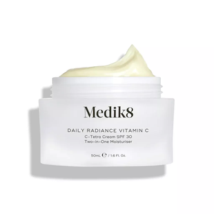 MEDIK8 Daily Radiance Vitamin C C-Tetra Cream SPF 30 Two-in-One Moisturiser Денний крем 2 в 1 із вітаміном C та SPF 30 для сяйва шкіри 50 мл P08892 фото